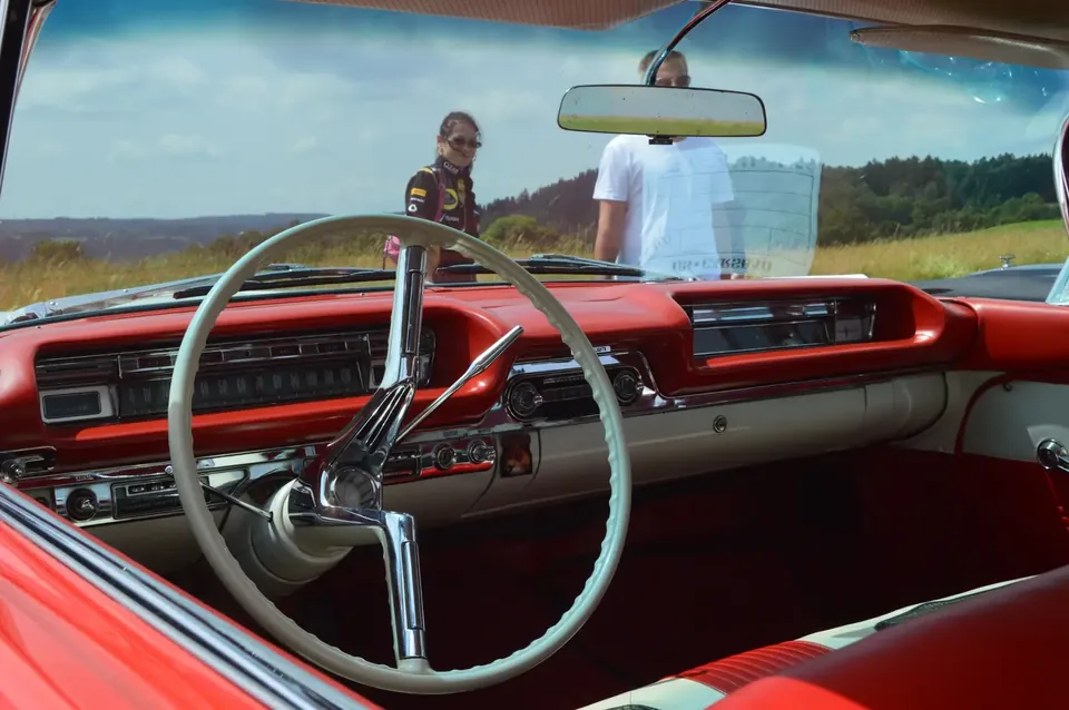 US Cars Fest Krásno 2024 – Oldsmobile 1959, interiér a palubní deska